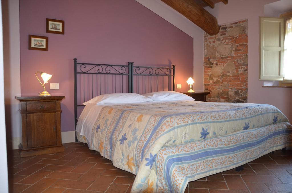 Villa Agriturismo Al Podere Di Rosa à Lucques Extérieur photo